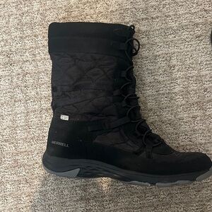 Merrell Women's Quilted Black Winter Boots